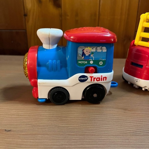 Lot of Three VTech Go Go Smart Wheels Vehicles - Picture 2 of 8